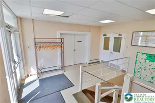 331 Constitution Ave, Hellertown Boro, PA 18055 - Photo 13