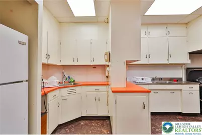 331 Constitution Avenue, Hellertown Boro, PA 18055 - Photo 23