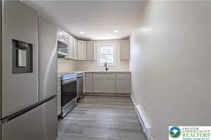 1113 E Emmaus Ave, Salisbury Township, PA 18103 - Photo 9