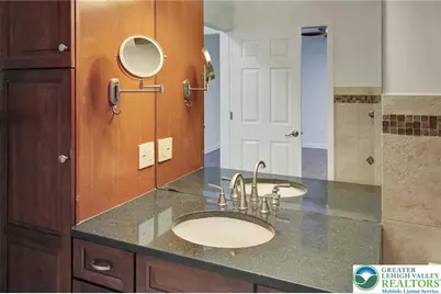 913 Constitution Avenue, Pen Argyl Boro, PA 18072 - Photo 47