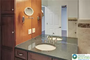 913 Constitution Ave, Pen Argyl Boro, PA 18072 - Photo 47