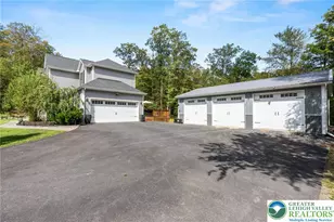 1879 Valley View Dr, Upper Mt Bethel Twp, PA 18013 - Photo 7