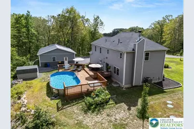 1879 Valley View Drive, Upper Mt Bethel Twp, PA 18013 - Photo 13