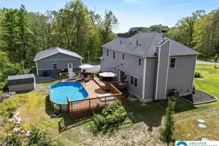 1879 Valley View Dr, Upper Mt Bethel Twp, PA 18013 - Photo 13