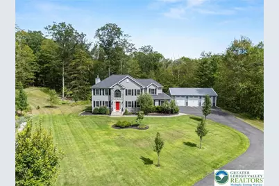 1879 Valley View Drive, Upper Mt Bethel Twp, PA 18013 - Photo 5