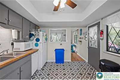 1030 Wyoming Drive, Coolbaugh Twp, PA 18347 - Photo 15