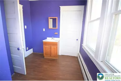 1 E Catawissa Street, Nesquehoning, PA 18240 - Photo 33