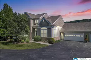 2313 Hollow View Dr, Easton, PA 18040 - Photo 3