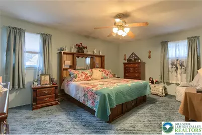 81 Locust Avenue, Other PA Counties, PA 17033 - Photo 11