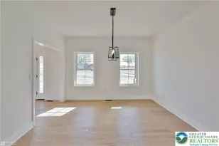 883 Emerald Valley Ln, Washington Twp, PA 18013 - Photo 7