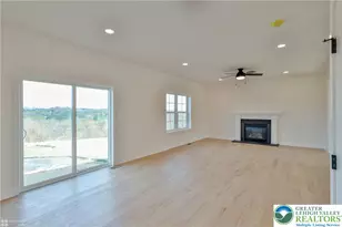 936 Emerald Valley Ln, Washington Twp, PA 18013 - Photo 15