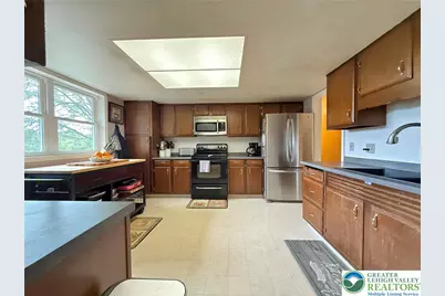 2507 Rachael Lane, South Whitehall Twp, PA 18069 - Photo 17