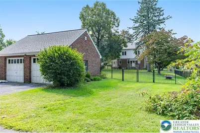 725 E Main Street, Macungie Boro, PA 18062 - Photo 21