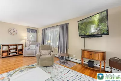 725 E Main Street, Macungie Boro, PA 18062 - Photo 25
