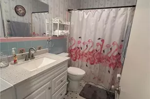 1009 Debbie Ln, Salisbury Township, PA 18103 - Photo 17