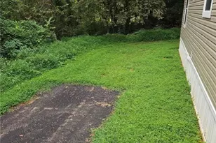 465 Royal Manor Rd, Williams Township, PA 18042 - Photo 17