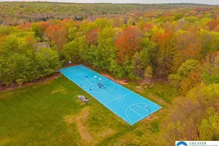 5009 Woodside Dr, Coolbaugh Twp, PA 18466 - Photo 37