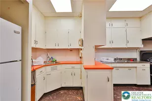 331 Constitution Ave, Hellertown Boro, PA 18055 - Photo 23