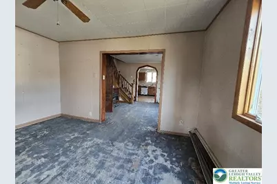 64 N Hunter Highway, Butler Twp, PA 18222 - Photo 3