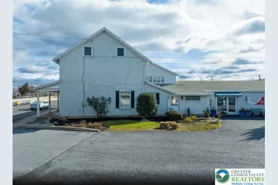 2946 Macarthur Road, Whitehall Township, PA 18052 - Photo 5