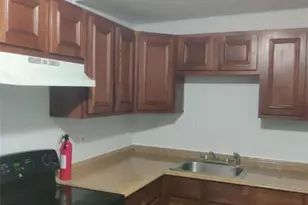 384 Tilghman Street W, Allentown City, PA 18102 - Photo 7