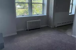 102 W Brookdale St, Allentown City, PA 18103 - Photo 3