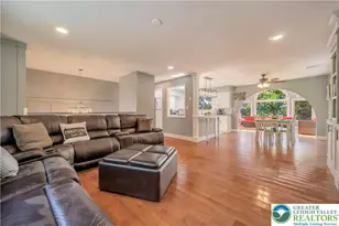 86 Lower Lakeview Dr, Middle Smithfield, PA 18302 - Photo 11