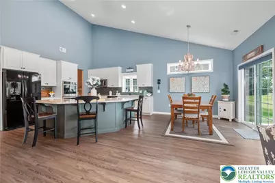 3801 Loyal Lane, Bethlehem Township, PA 18045 - Photo 25