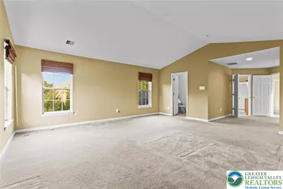 3275 W Fairview Street, South Whitehall Twp, PA 18104 - Photo 41