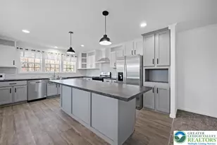 1412 Heytesbury Rd, Lehigh Township, PA 18088 - Photo 11