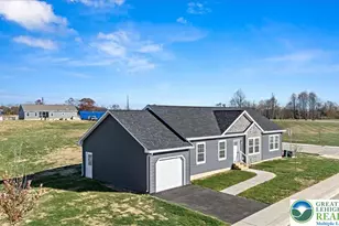 1410 Heytesbury Rd, Lehigh Township, PA 18088 - Photo 3