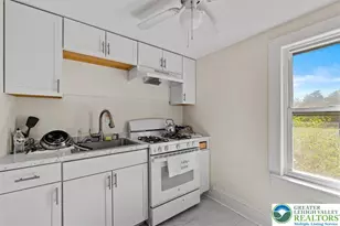 412 N 8th St, Stroudsburg, PA 18360 - Photo 29