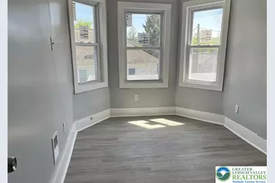 412 N 8th Street, Stroudsburg, PA 18360 - Photo 7