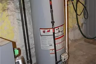 330 S 17 1/2 St, Reading City, PA 19602 - Photo 21