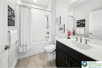 3732 Loyal Lane, Bethlehem Township, PA 18045 - Photo 23