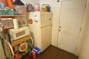 956 W Maple St, Allentown City, PA 18101 - Photo 7