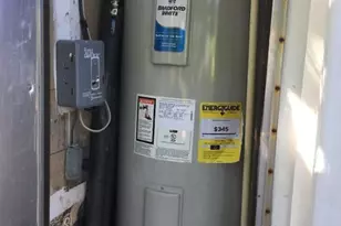 5905 Glencrest Blvd, Washington Township, PA 18080 - Photo 11