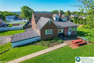 4 Stonecroft Dr, Palmer Twp, PA 18045 - Photo 5