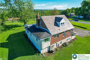 4 Stonecroft Dr, Palmer Twp, PA 18045 - Photo 3