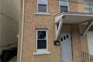 816 Wyandotte St, Bethlehem City, PA 18015 - Photo 1