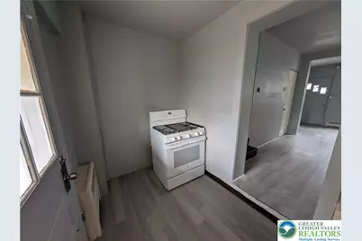 816 Wyandotte Street, Bethlehem City, PA 18015 - Photo 7