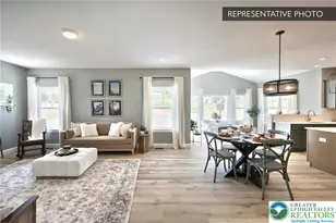 139 Pleasant View Dr, Mahoning Twp, PA 18235 - Photo 9