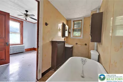 319 Washington Street, Walnutport Boro, PA 18088 - Photo 19