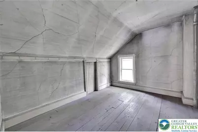 319 Washington Street, Walnutport Boro, PA 18088 - Photo 25