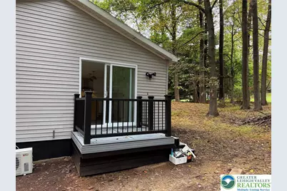 1405 Donalds Road, Chestnuthill Twp, PA 18330 - Photo 5