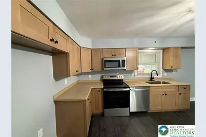 521 Wood, Emmaus Boro, PA 18049 - Photo 5