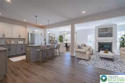 260 Keswick Drive, Tobyhanna Twp, PA 18610 - Photo 3