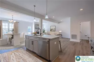 260 Keswick Dr, Tobyhanna Twp, PA 18610 - Photo 5