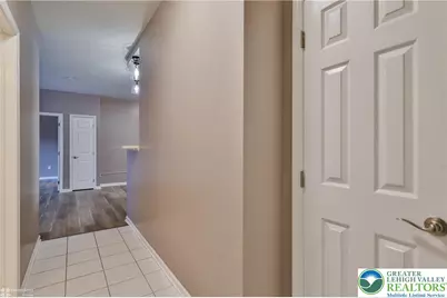 702 Eden Terrace, Williams Township, PA 18042 - Photo 7