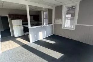 44 Mauch Chunk St, Tamaqua Boro, PA 18252 - Photo 3